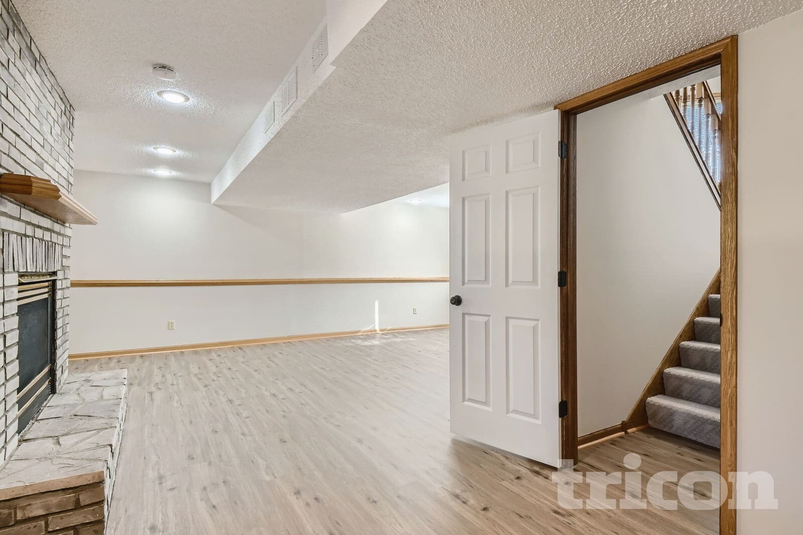 Building Photo - 1409 146th Ave NW