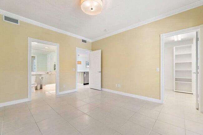 Building Photo - 4526 Illicium Dr