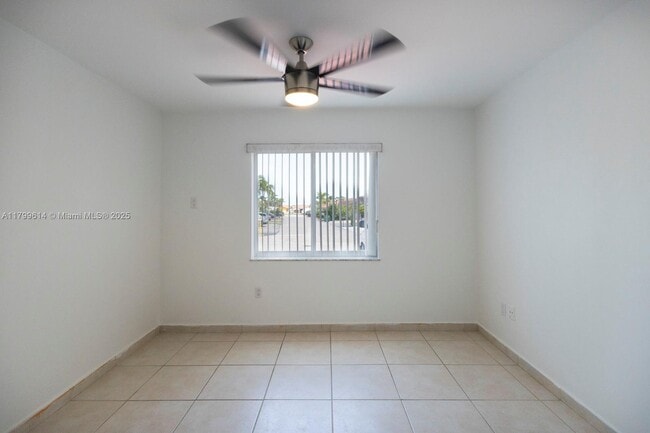 Building Photo - 14343 SW 45th Terrace
