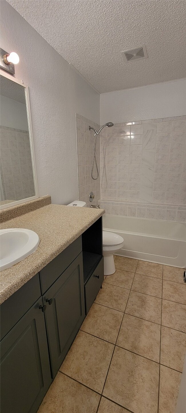 Building Photo - 14413 Tiffer Ln