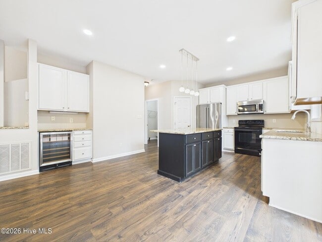 Building Photo - 5500 Yates Garden Ln