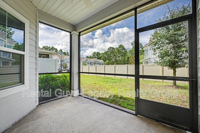 Building Photo - 10323 Alder Creek Ln