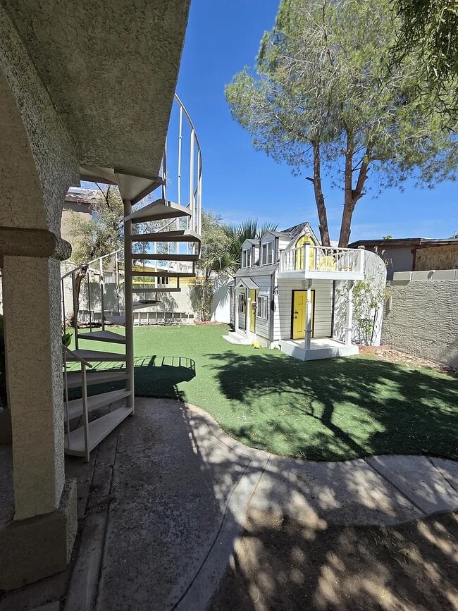Building Photo - 5650 Ruby Creek Dr