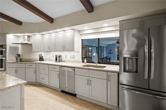 Building Photo - 16686 Bobcat Dr