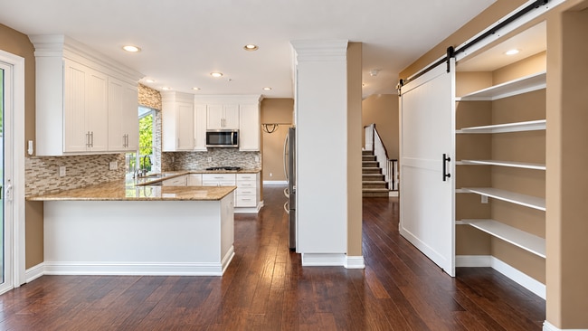 Building Photo - 3878 Loch Lomand Way