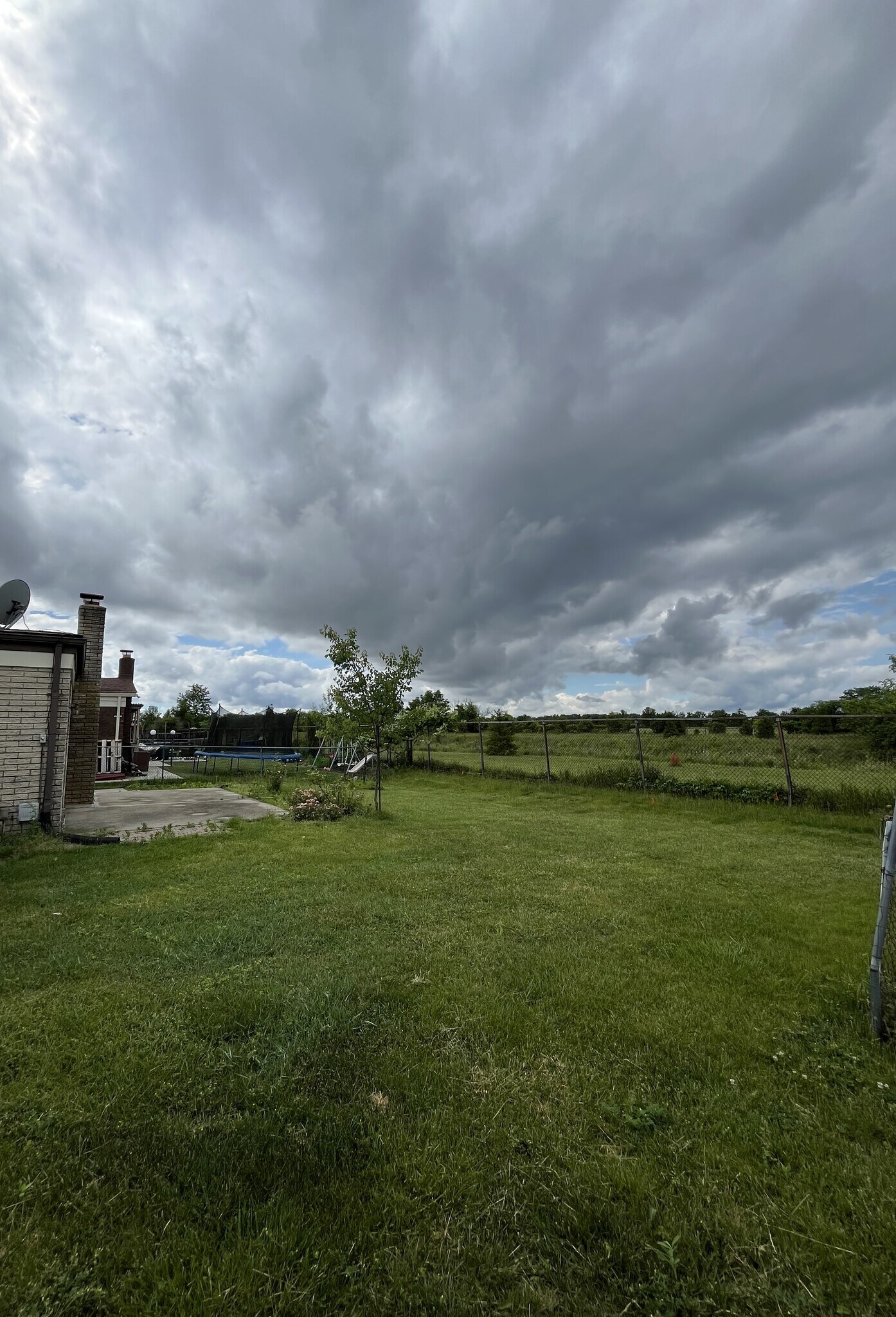 Building Photo - 14041 Brougham Dr