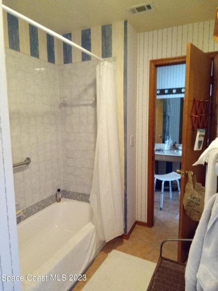 Building Photo - 310 Sherwood Pl