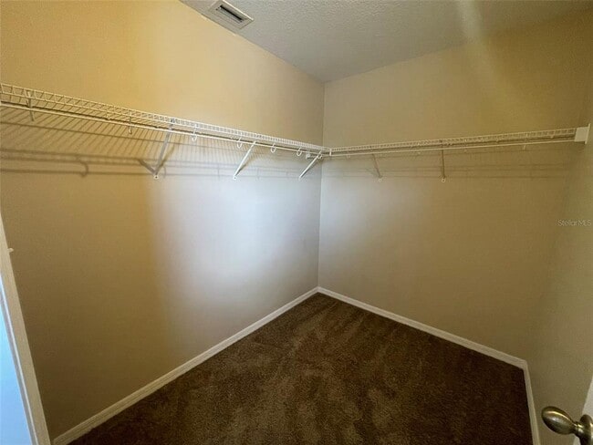 Building Photo - 1090 Park Central Cir