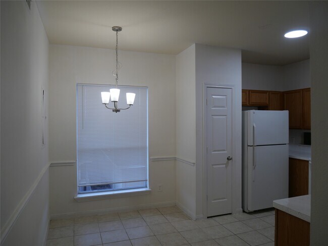 Building Photo - 6289 Wilcrest Dr