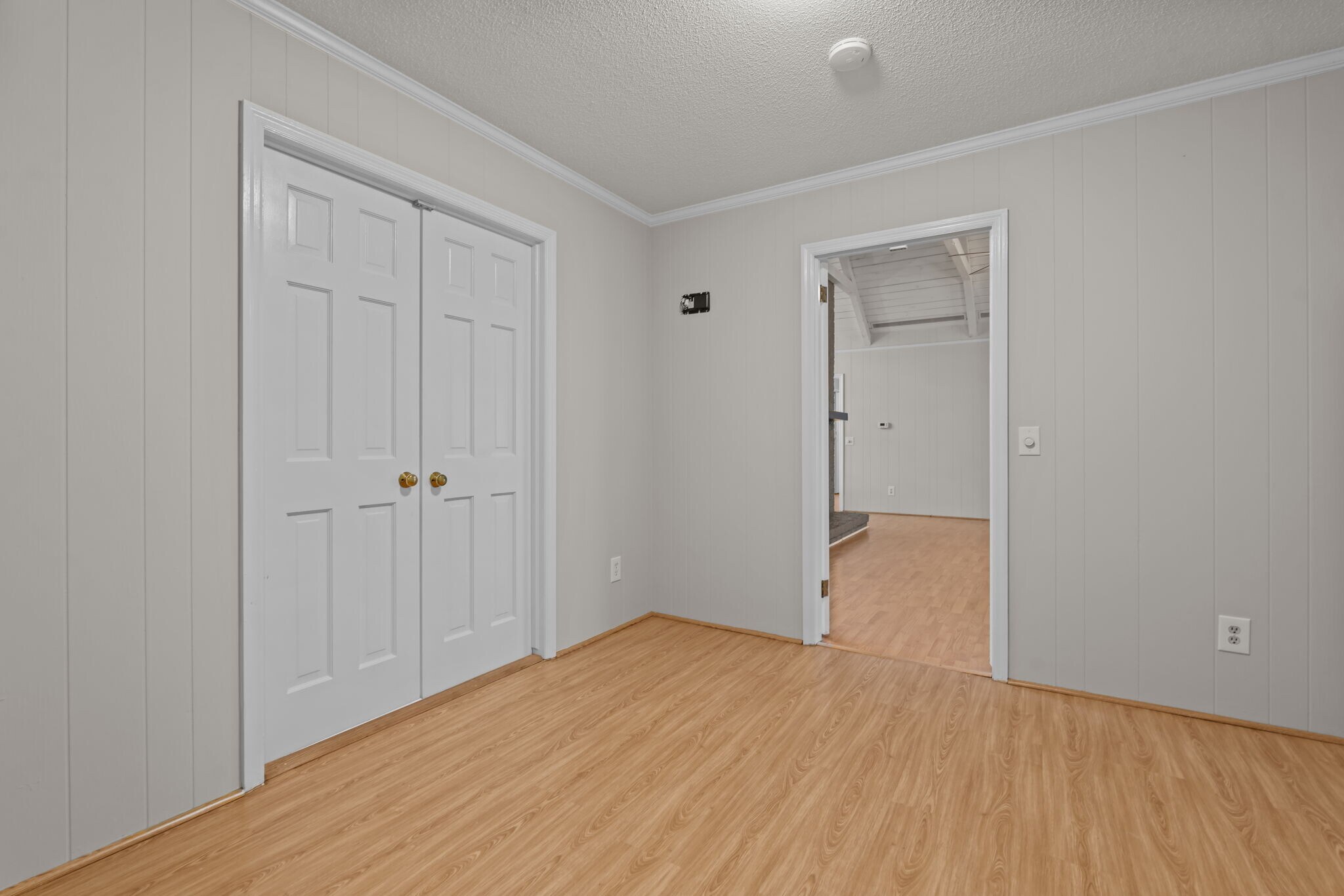 Building Photo - 53 Pine Lake Dr