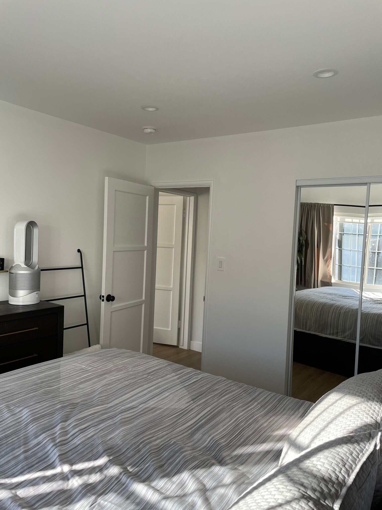 MBR - 9042 Carson St