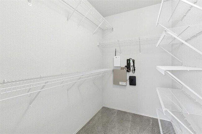 Building Photo - 1900 Scofield Ridge Pkwy