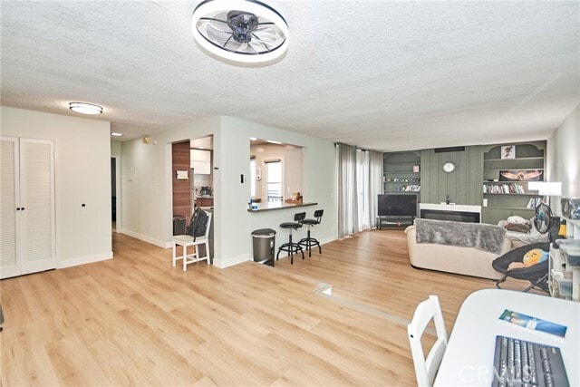 Building Photo - 6124 Buckingham Pkwy