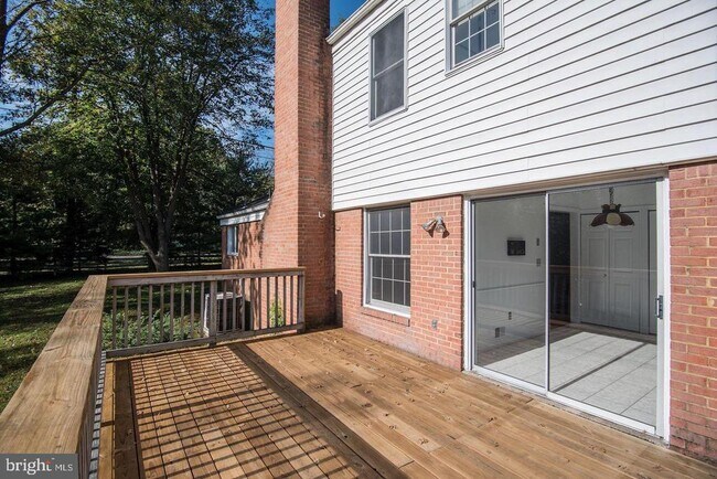 Building Photo - 9601 Persimmon Tree Rd