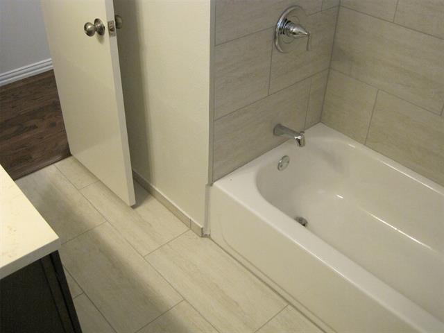 Building Photo - 7482 Walling Ln