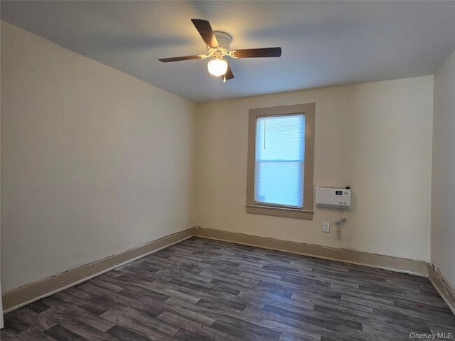 Building Photo - 704 Tower Ave