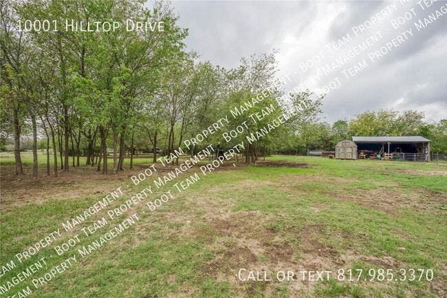 Building Photo - 10001 Hill Top Dr