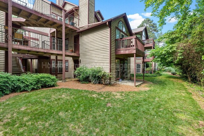 Building Photo - 214 St Andrews Ct