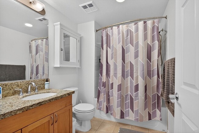 Building Photo - Sleek Urban Living in Vibrant Little Italy