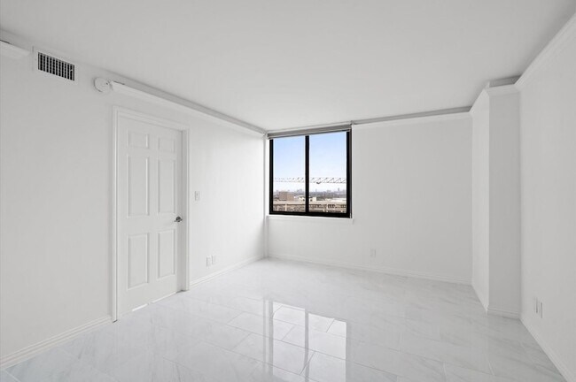 Building Photo - 3525 Sage Rd