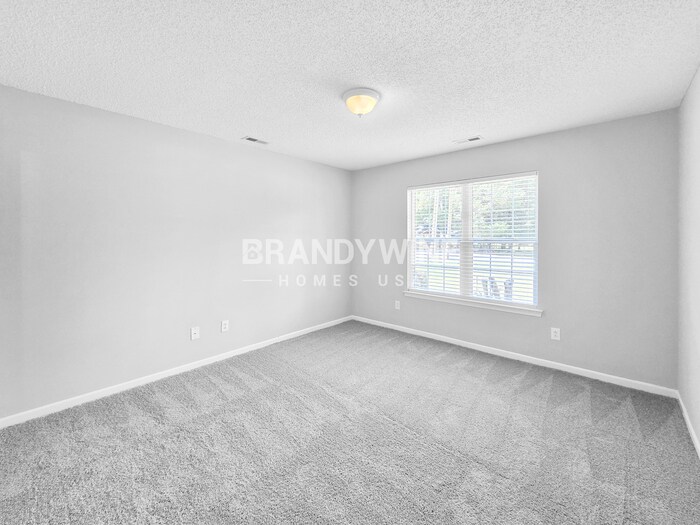 Building Photo - 1735 Thriftwood Dr