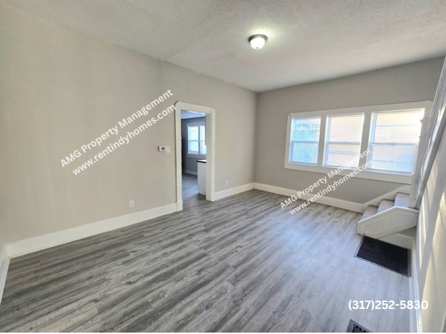 Building Photo - 153 Bakemeyer St