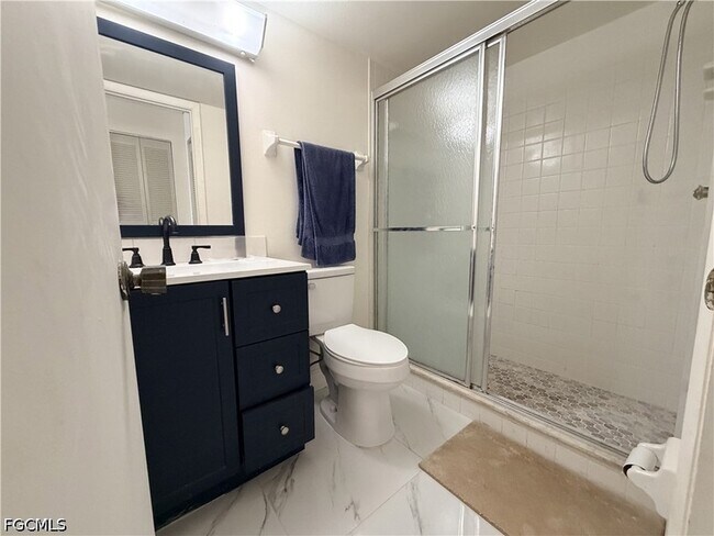 Building Photo - 7050 Nantucket Cir