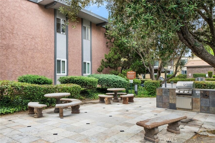 Building Photo - 1127 Sepulveda Blvd
