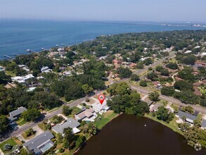 Building Photo - 867 Pinellas Point Dr S