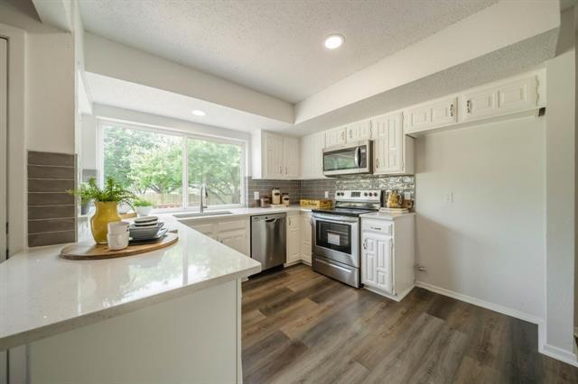 Building Photo - 1903 Arvada Dr