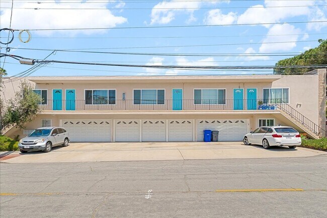 Building Photo - 1003 11th St