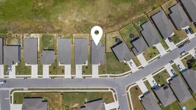 Building Photo - 625 Riverdale Dr