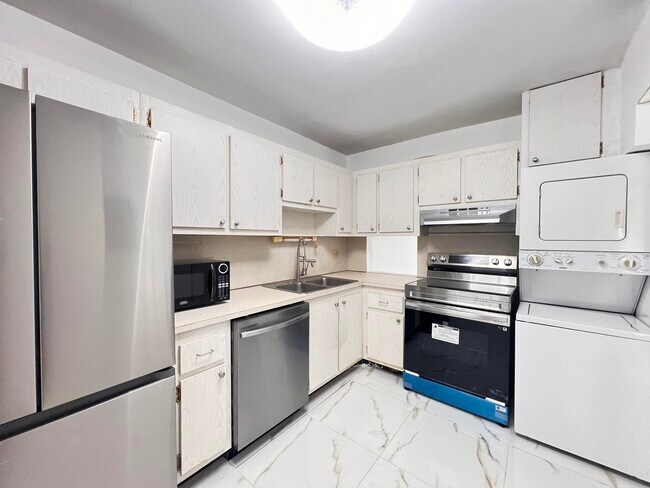 Building Photo - 4793 Esedra Ct
