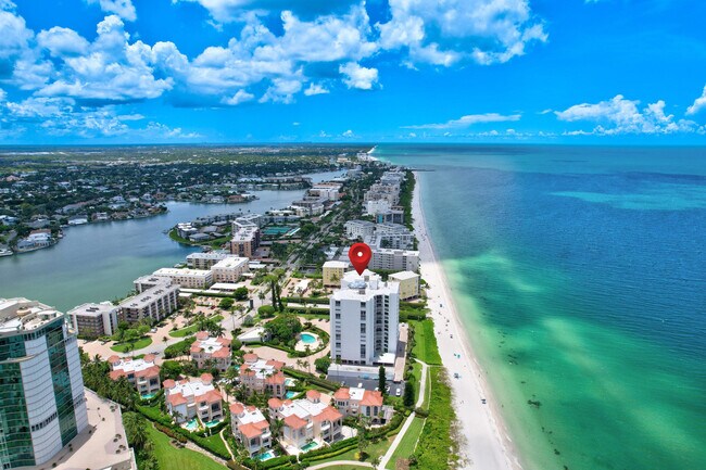 Building Photo - 3951 Gulf Shore Blvd N