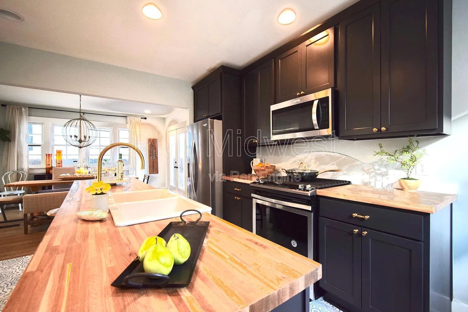 Building Photo - 1529 S East St