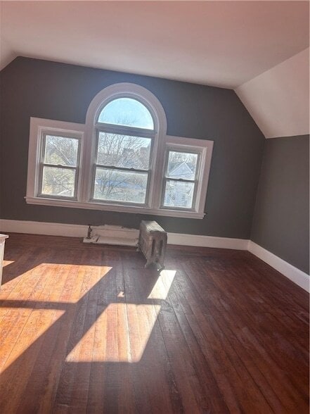 Building Photo - 181 Reynolds Ave