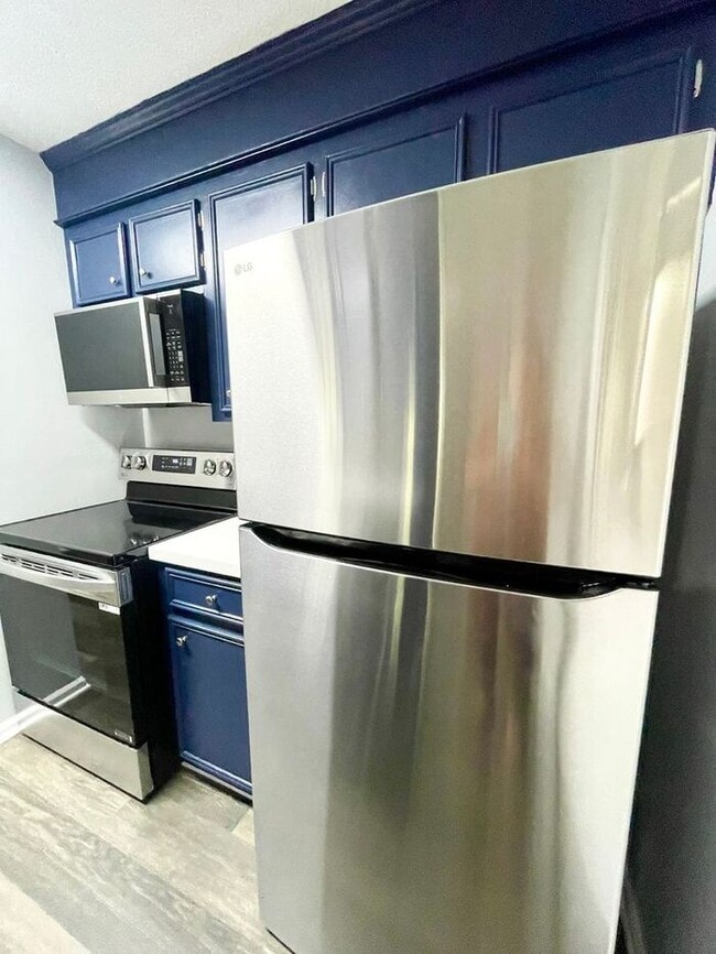 Building Photo - Harbison