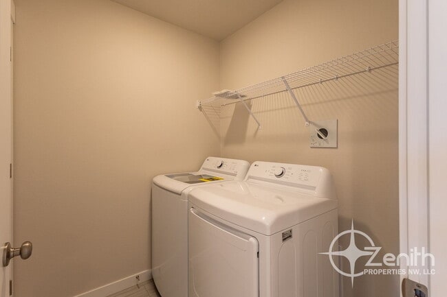 Building Photo - 8509 NE 134th Pl