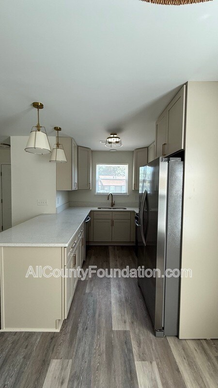 Building Photo - 123 Woodduck Dr