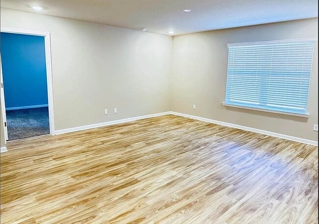 Building Photo - 2495 Arbordale Lp