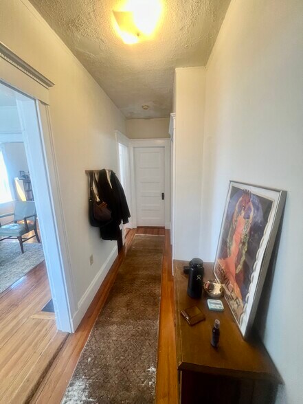 Hallway - 3 Newbury St