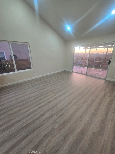 Building Photo - 19637 Vista Hermosa Dr