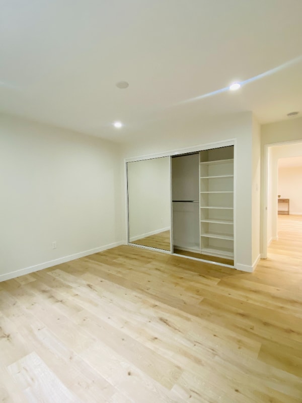 Building Photo - 8919 Longden Ave