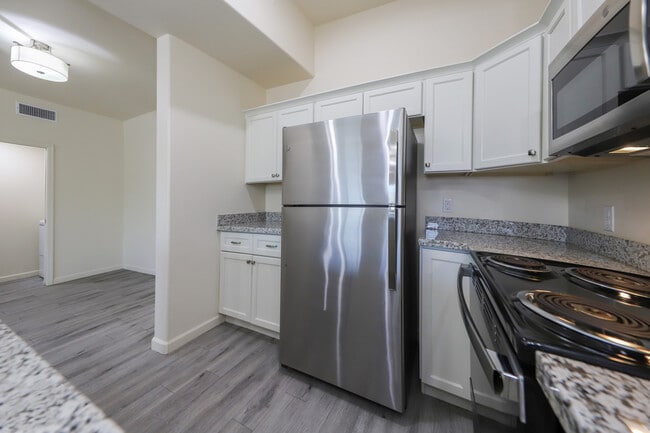 Building Photo - 3732 E Mercedes Ct