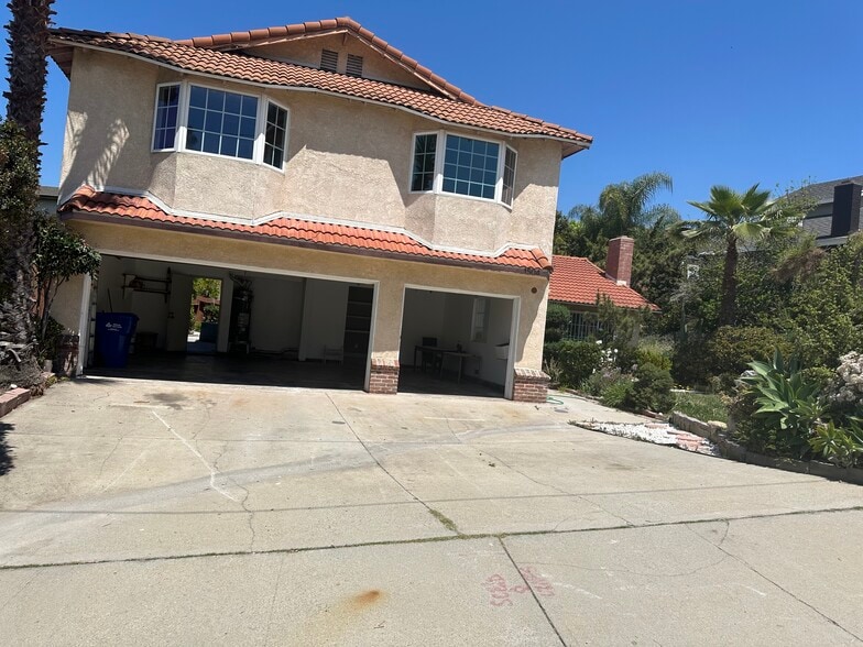 Building Photo - 1504 Westmoreland Dr