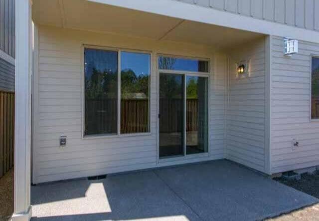 Building Photo - 6952 NW 167th Ave