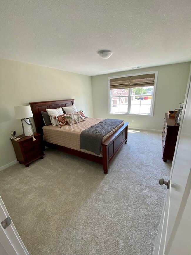 Master - 5426 Copper Horse Trl