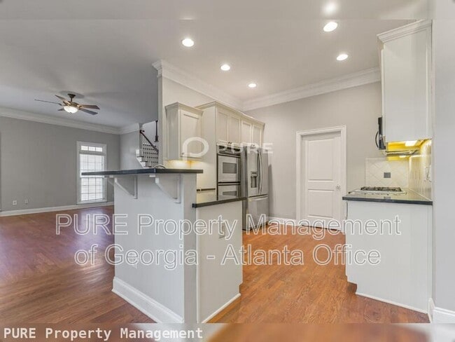 Building Photo - 410 Wilfawn Way