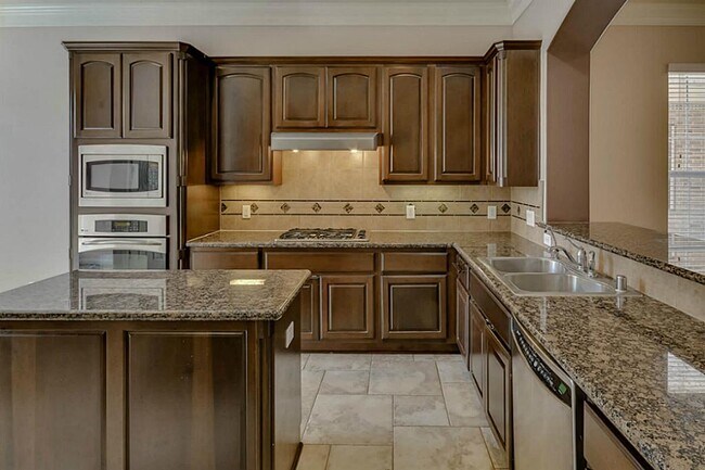 Building Photo - 1134 Sopris Dr