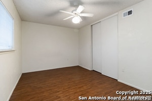 Building Photo - 7960 Splintered Oak